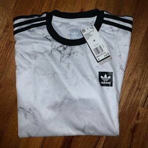 Adidas t-shirt